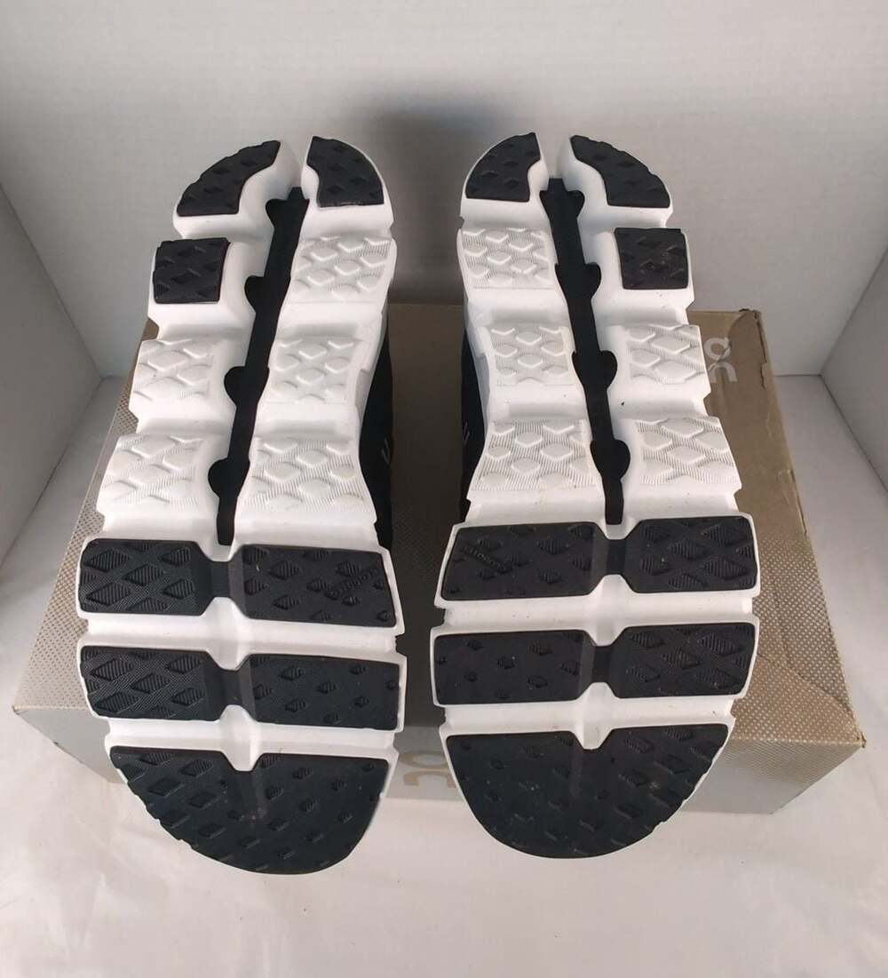 NEW On Cloudswift 3 Running Shoes Black and White 9W/7.5M - Picture 7 of 10